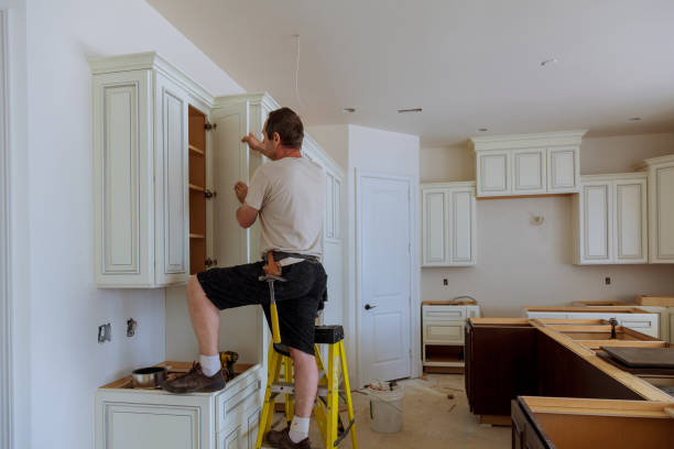 Licensed Cabinet Refacing service in Middletown, OH - I E Kitchen
